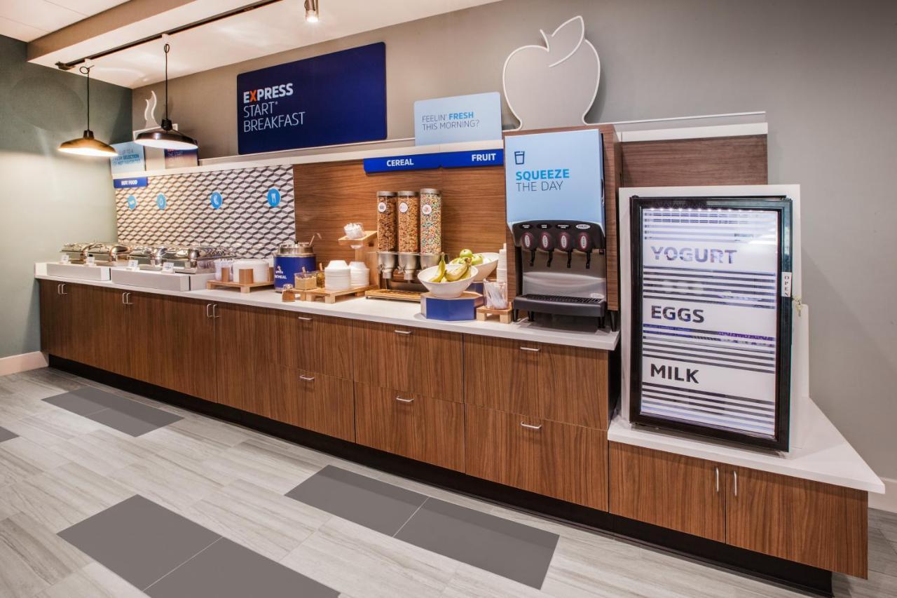 Holiday Inn Express & Suites Onalaska - La Crosse Area By Ihg Екстериор снимка