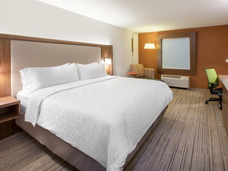 Holiday Inn Express & Suites Onalaska - La Crosse Area By Ihg Екстериор снимка